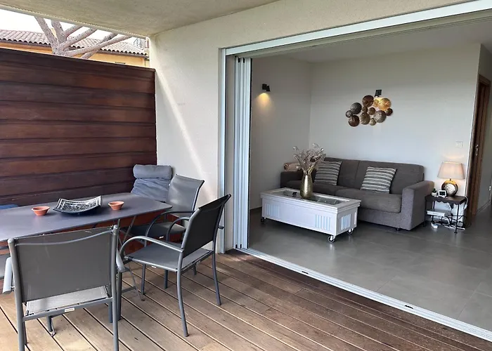 Les Oliviers 6 - Pieds Dans L'eau